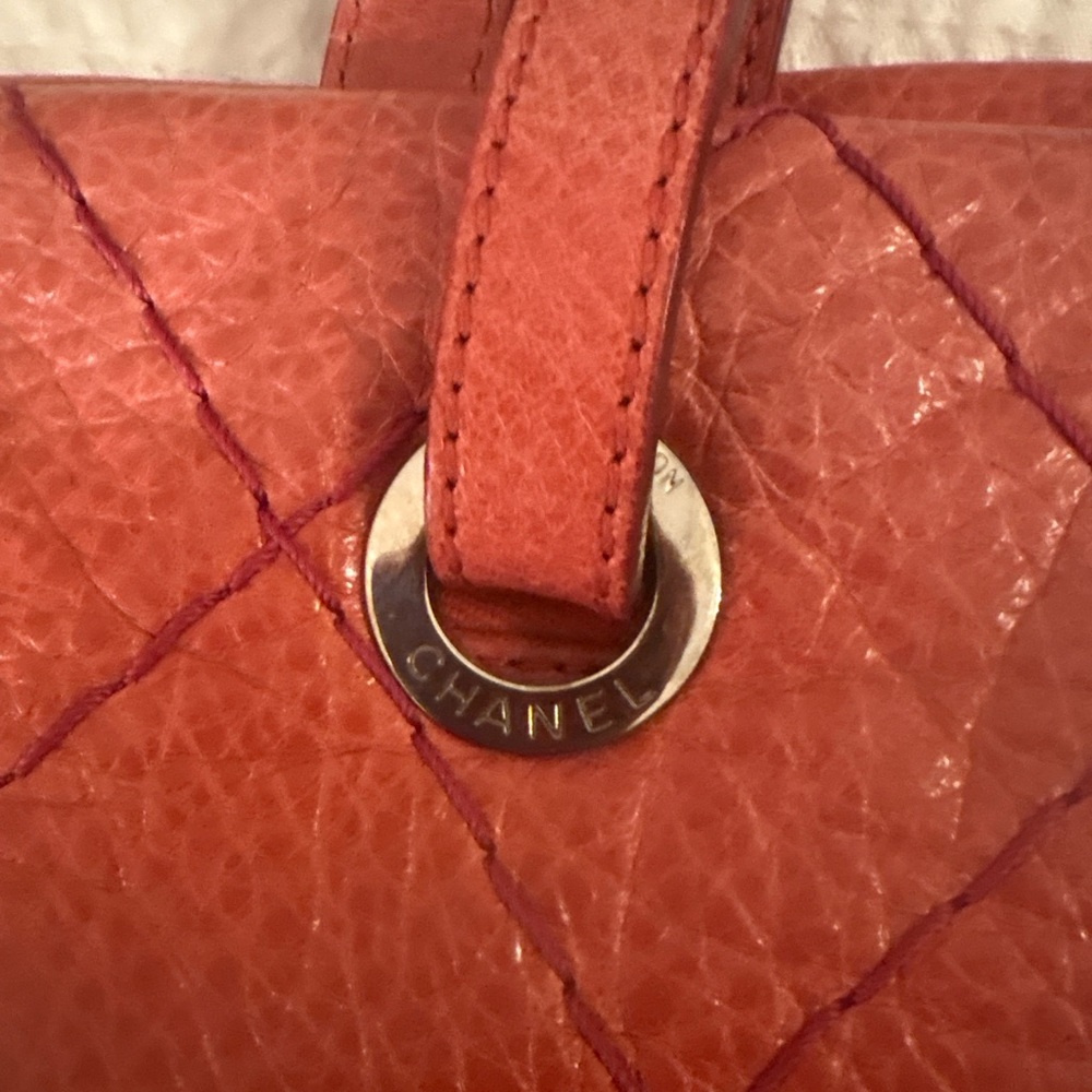 Chanel Quilted Cavier handbag - Picture 9 of 10
